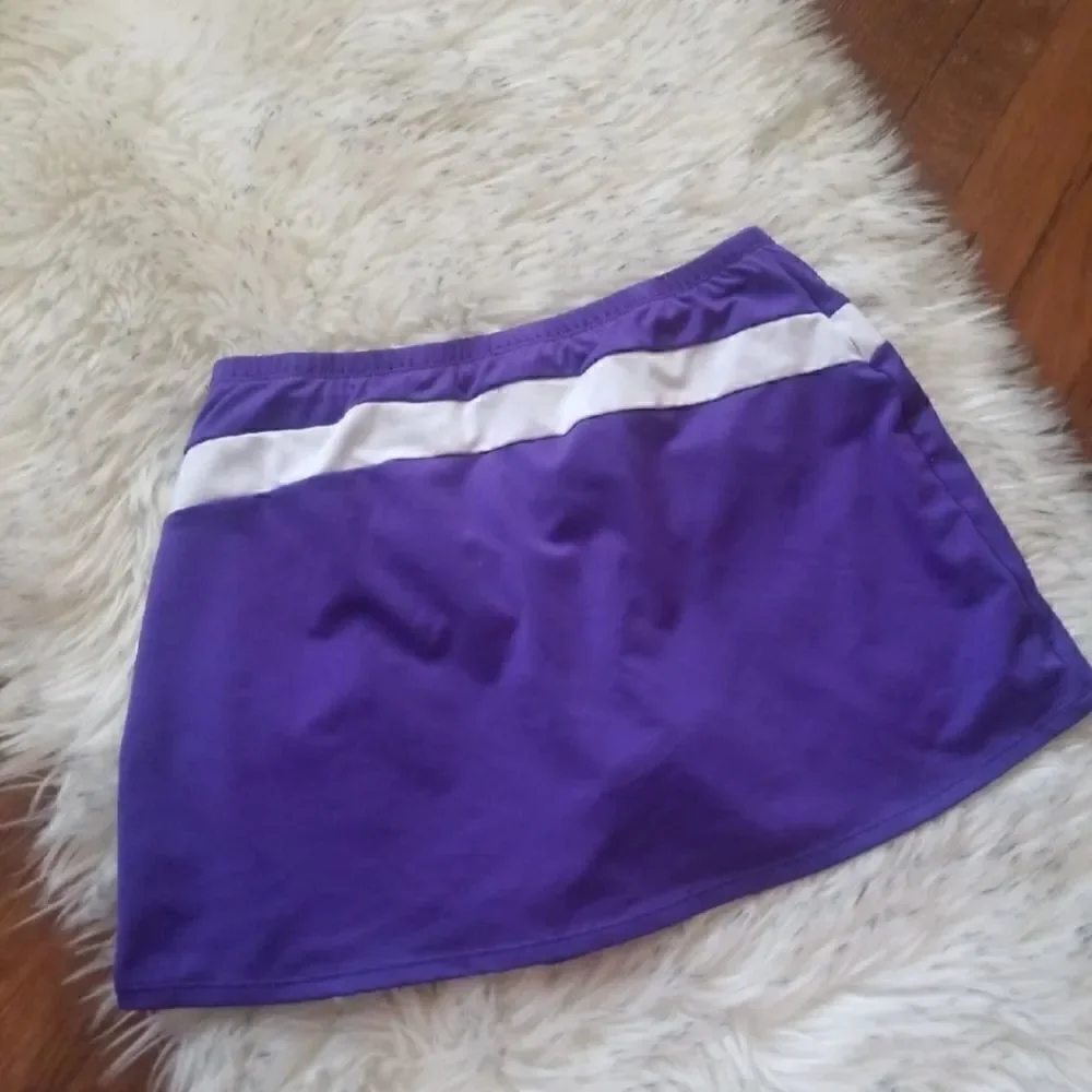 DUC Skort - Picture 2 of 4